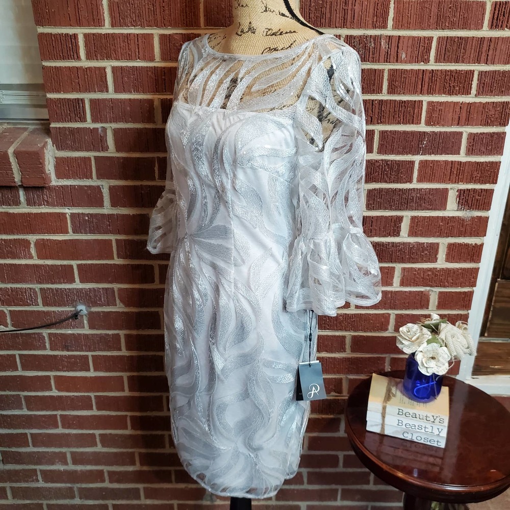 Adrianna Papell Silver and White Long Sleeve Lace Cocktail Dress